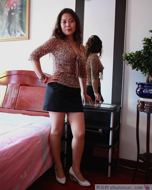 妮子的第一张照片--福州女同性恋服务网